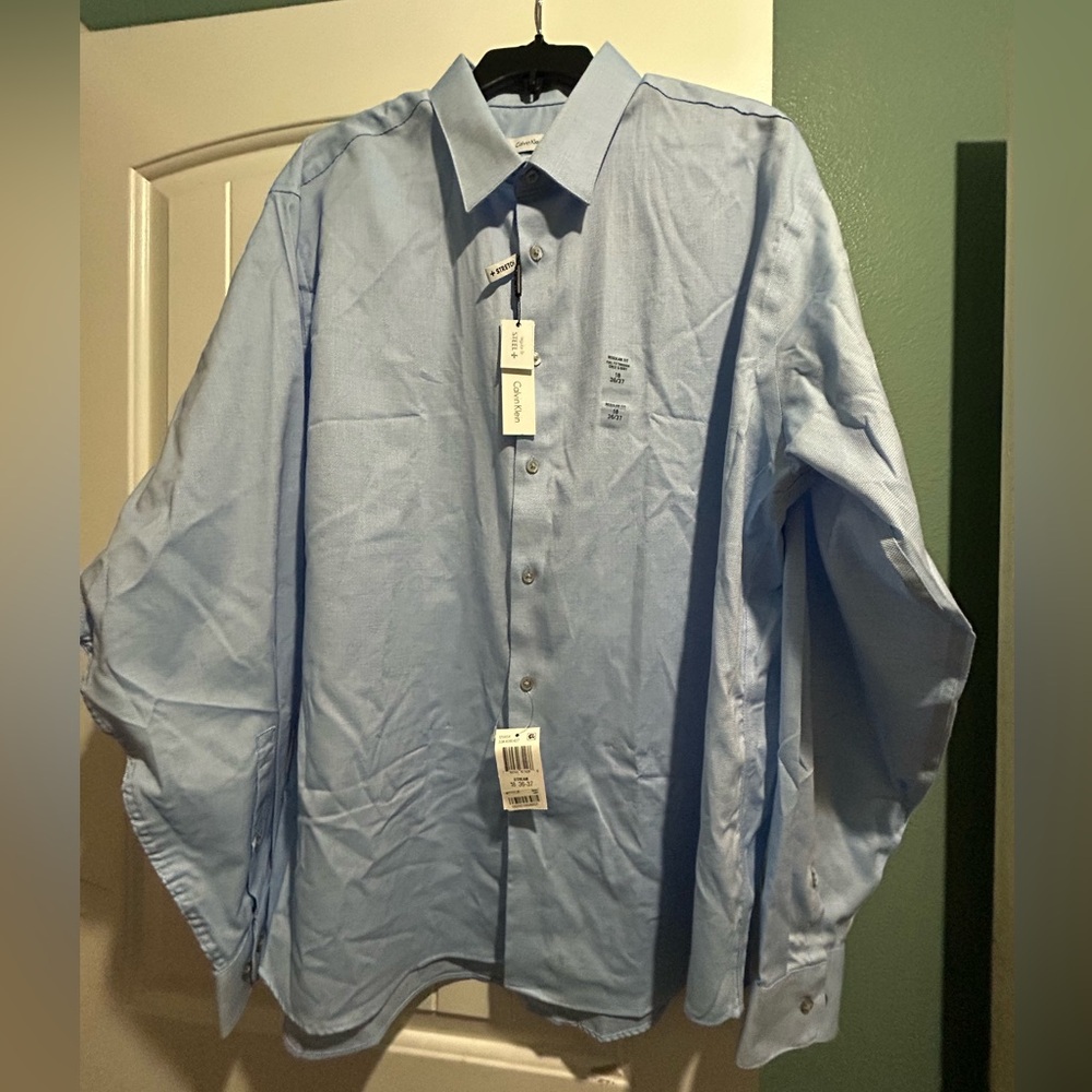 Calvin Klein Men’s Dress Shirt